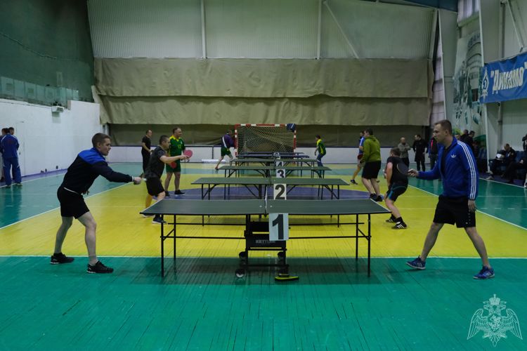 Смоленские росгвардейцы приняли участие в первенстве общества «Динамо» по настольному теннису