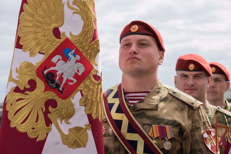 27 марта - День войск национальной гвардии Российской Федерации 