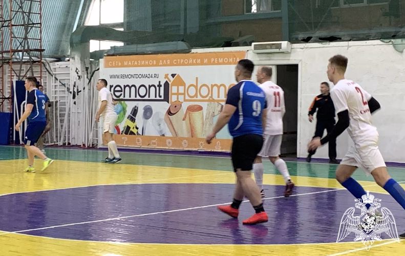 Смоленские росгвардейцы приняли участие  в чемпионате общества «Динамо» по мини-футболу