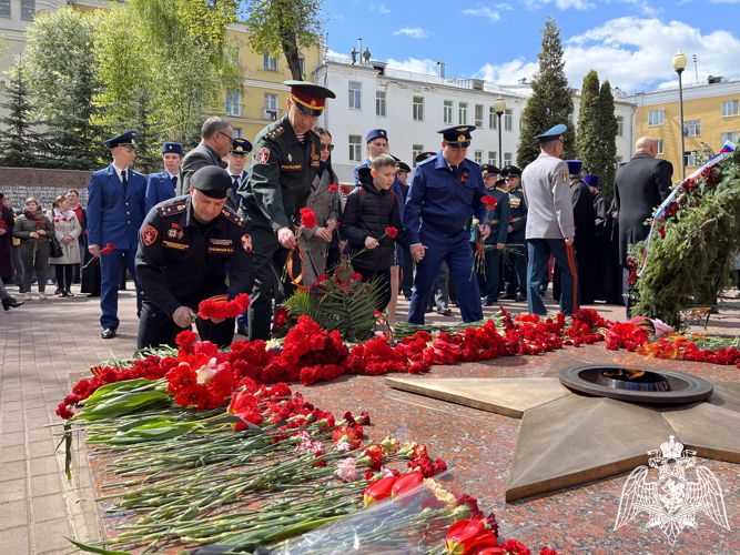 В Смоленске руководство регионального Управления Росгвардии приняло участие в митинге, посвященном Дню Победы