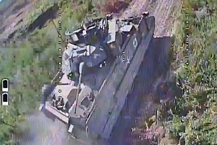 Росгвардейцы уничтожили бронемашину М-2 "Брэдли" ВСУ 