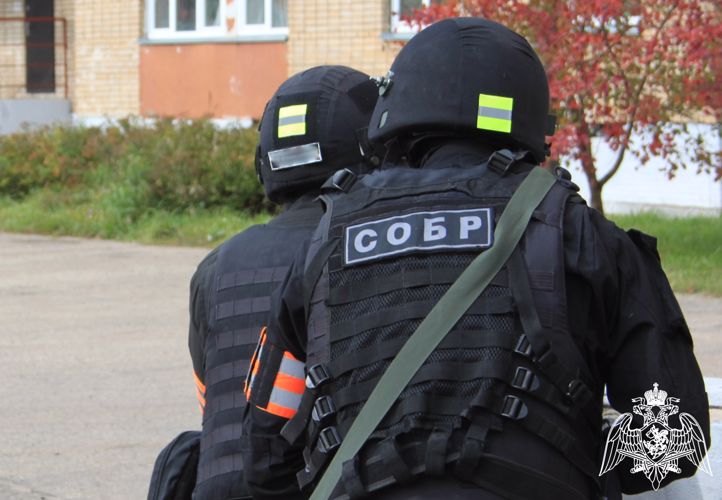 Спецназ Росгвардии задержал вооруженного жителя Смоленской области 