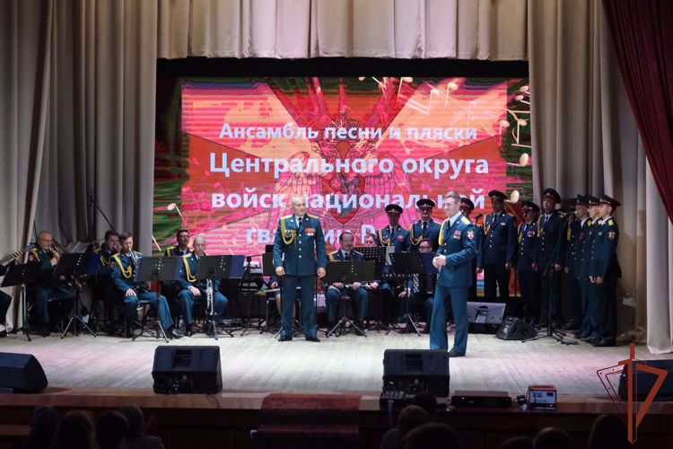 Ансамбль песни и пляски Центрального округа Росгвардии выступил с концертом в Смоленской области