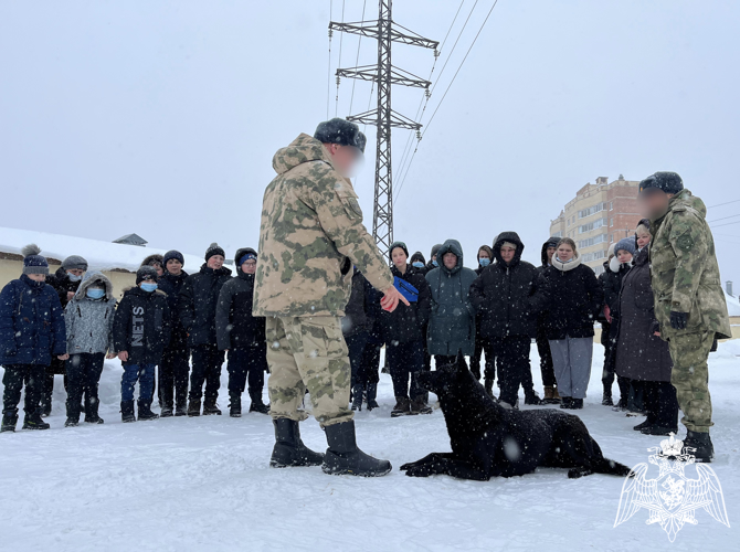 Смоленские росгвардейцы приняли участие в мероприятиях, приуроченных к  Дню Героев Отечества