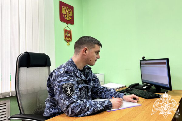 Росгвардейцы за неделю проверили более 115 владельцев оружия в Смоленской области