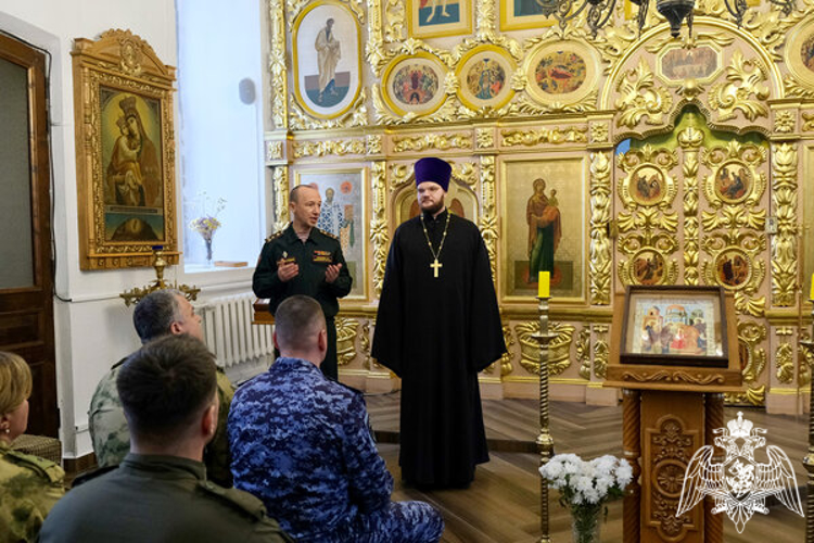 В Смоленске для росгвардейцев открылся курс  по духовно-нравственной культуре
