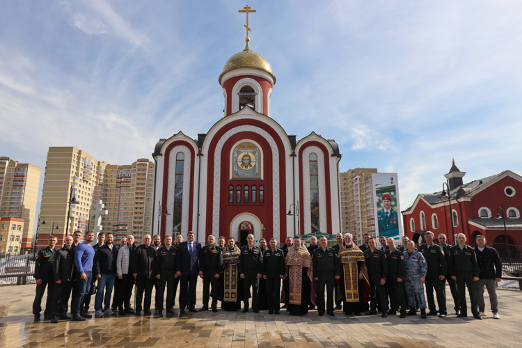В Главном храме Росгвардии прошел молебен 