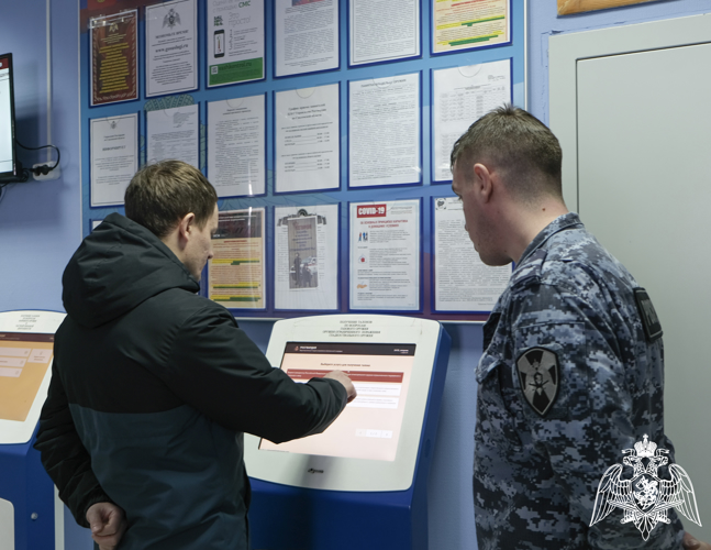 Росгвардейцы за неделю проверили более 110 владельцев оружия  в Смоленской области