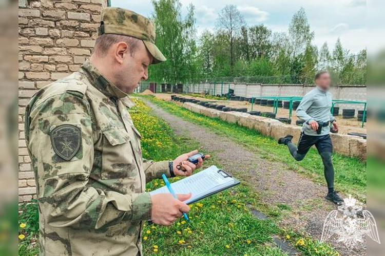 В Смоленске прошел чемпионат Росгвардии по служебному биатлону