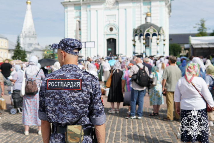 Росгвардейцы приняли участие в праздничных мероприятиях, посвященных Дню памяти преподобного Сергея Радонежского