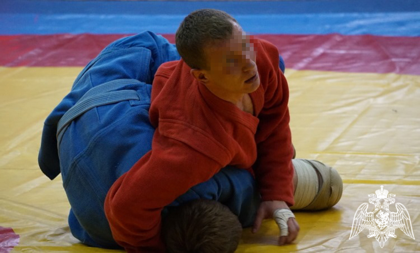 В Управлении Росгвардии по Смоленской области  состоялся чемпионат по самбо