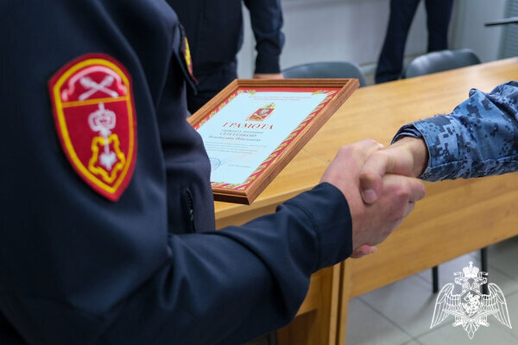 72 годовщину отметили сотрудники вневедомственной охраны Росгвардии в Смоленской области