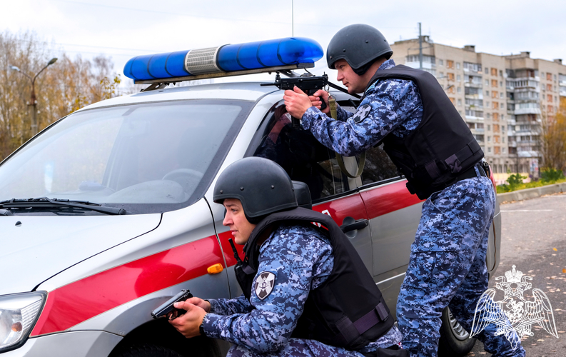  Порядка 130 раз за прошедшую неделю смоленские росгвардейцы выезжали по сигналу «тревога»