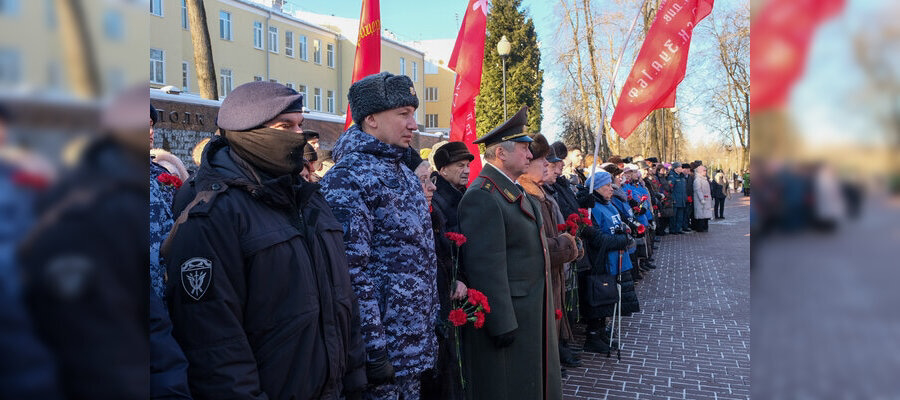 Росгвардейцы приняли участие в митинге, посвященном  Дню защитника Отечества