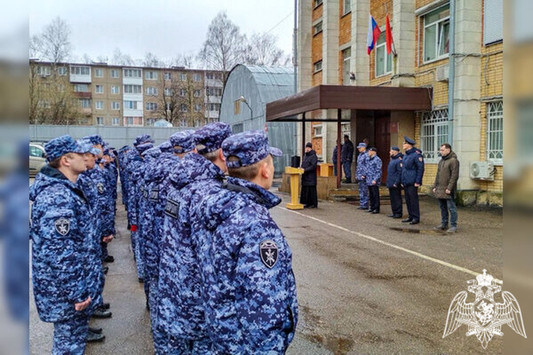 В Смоленске прошли торжественные мероприятия, посвященные Дню войск национальной гвардии Российской Федерации