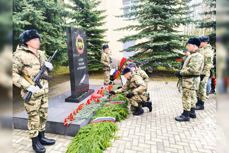 В Смоленске прошли торжественные мероприятия, посвященные Дню войск национальной гвардии Российской Федерации