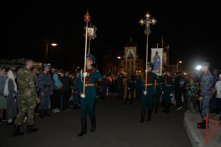 В Главном храме Росгвардии состоялось пасхальное богослужение