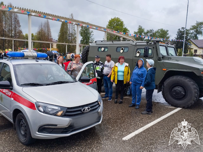 В Смоленской области завершилась акция «Каникулы с Росгвардией»
