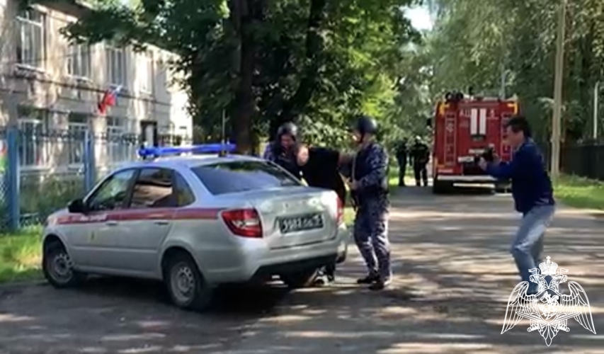 Сотрудники Росгвардии приняли участие во всероссийских антитеррористических учениях в Смоленской области