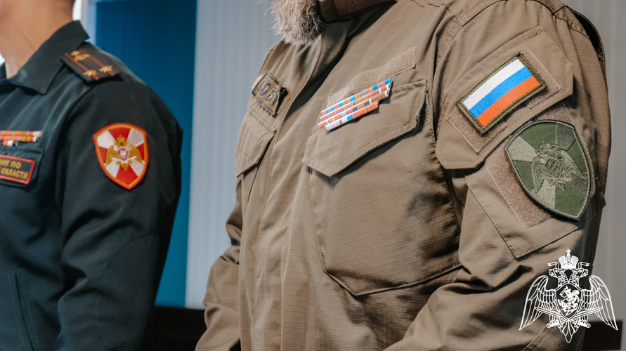 В Смоленске росгвардейцы приняли участие в акции, приуроченной ко Дню Героев Отечества 