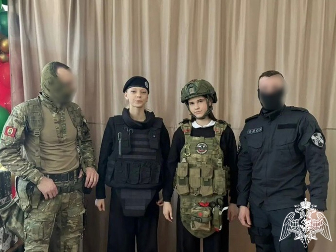 Школьников пригласили стать настоящими защитниками Родины