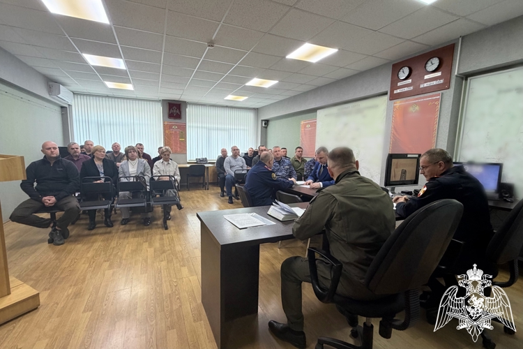 Росгвардейцы провели координационный совет по вопросам безопасности в образовательных учреждениях Смоленской области