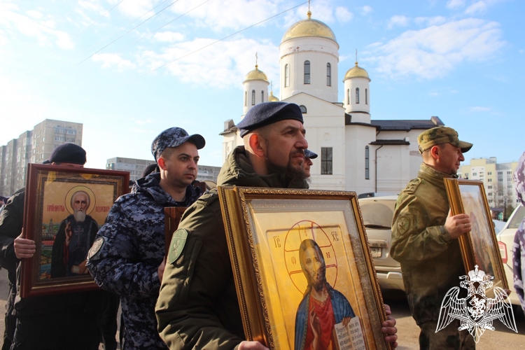 Великопостный крестный ход Росгвардии прошел в Ярцево