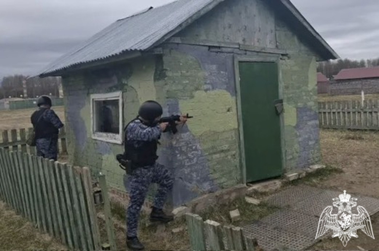 Росгвардейцы провели тактико-специальные занятия в Смоленске