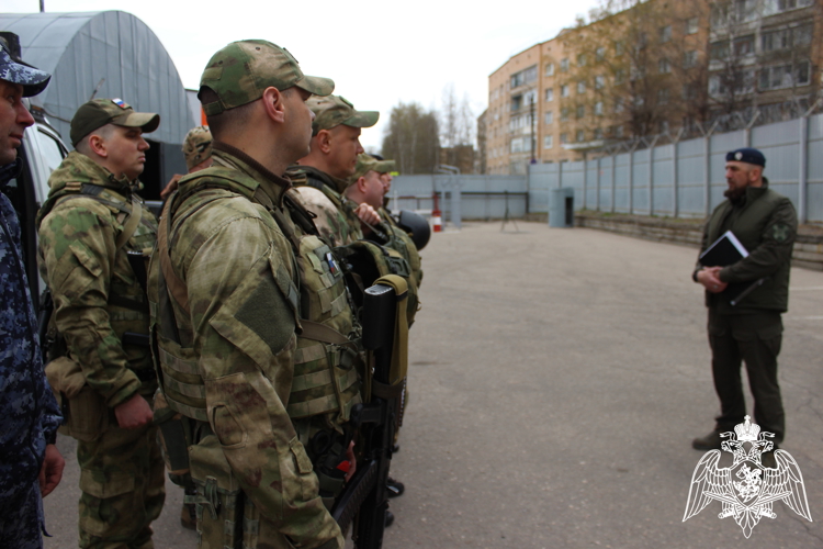 Росгвардейцы провели тактико-специальные занятия в Смоленске