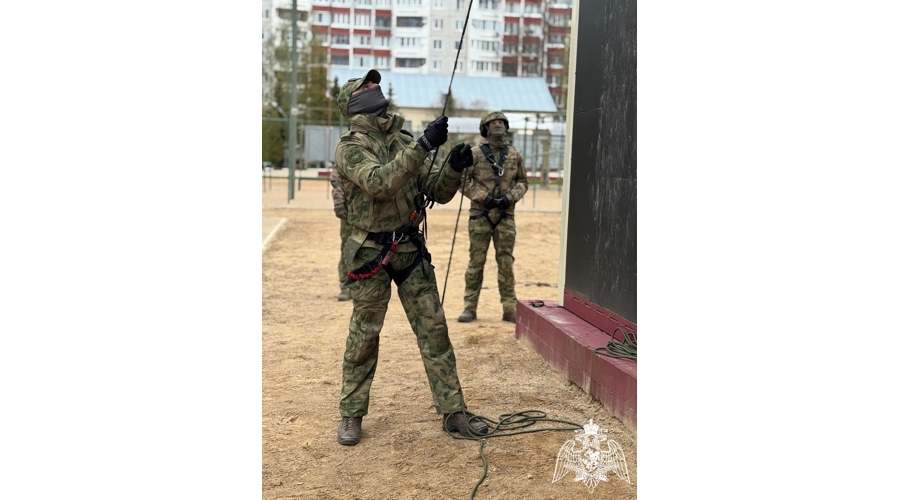 В смоленском отряде специального назначения «Меркурий» прошел День открытых дверей