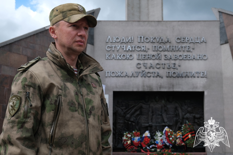 Представитель Росгвардии приветствовал участников регионального слета