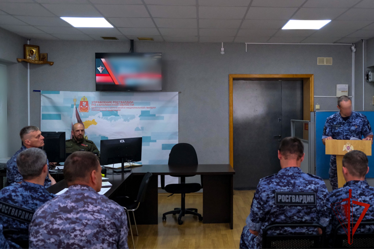 Учебно-методический сбор с офицерами регионального Управления Росгвардии завершился в Смоленске