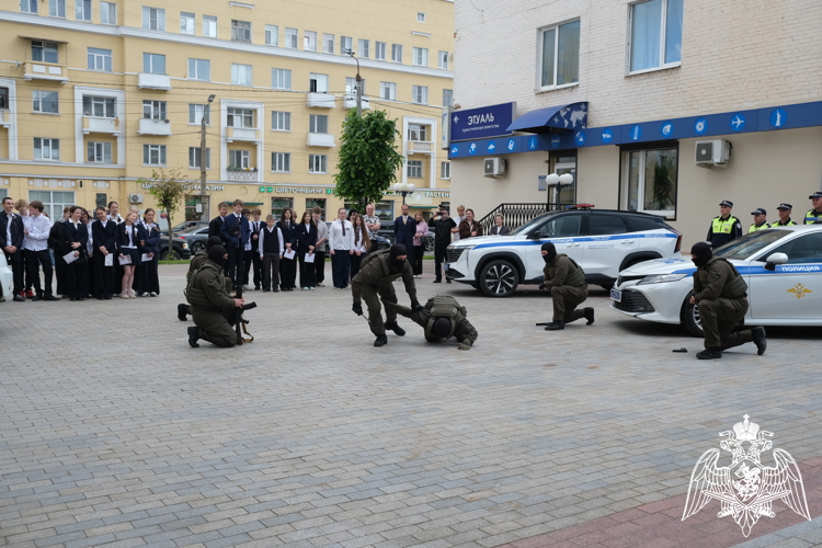Кадетский класс Росгвардии открылся в Смоленской области