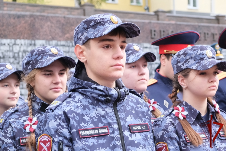 Росгвардейцы приняли участие в памятных мероприятиях, посвящённых 83-й годовщине освобождения Смоленщины от немецко-фашистских захватчиков 