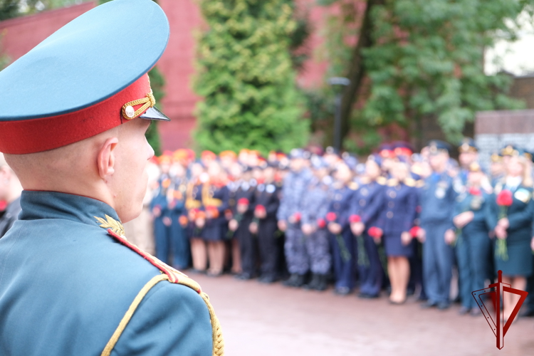 Росгвардейцы приняли участие в памятных мероприятиях, посвящённых 83-й годовщине освобождения Смоленщины от немецко-фашистских захватчиков 