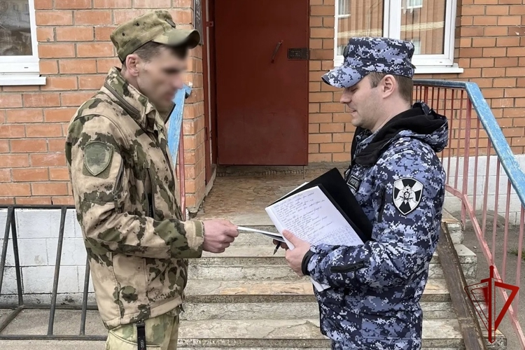Росгвардейцы напоминают смолянам о соблюдении правил пожарной безопасности в осенне-зимний пожароопасный период
